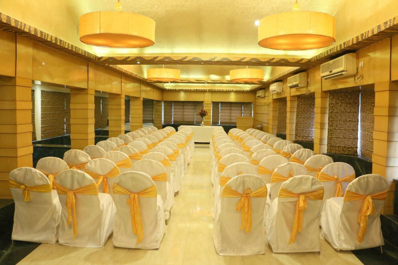 Palm Village Resort Καλκούτα Εξωτερικό φωτογραφία