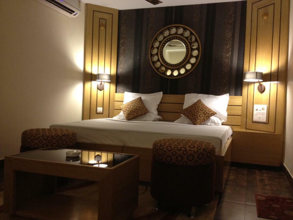 Palm Village Resort Καλκούτα Εξωτερικό φωτογραφία