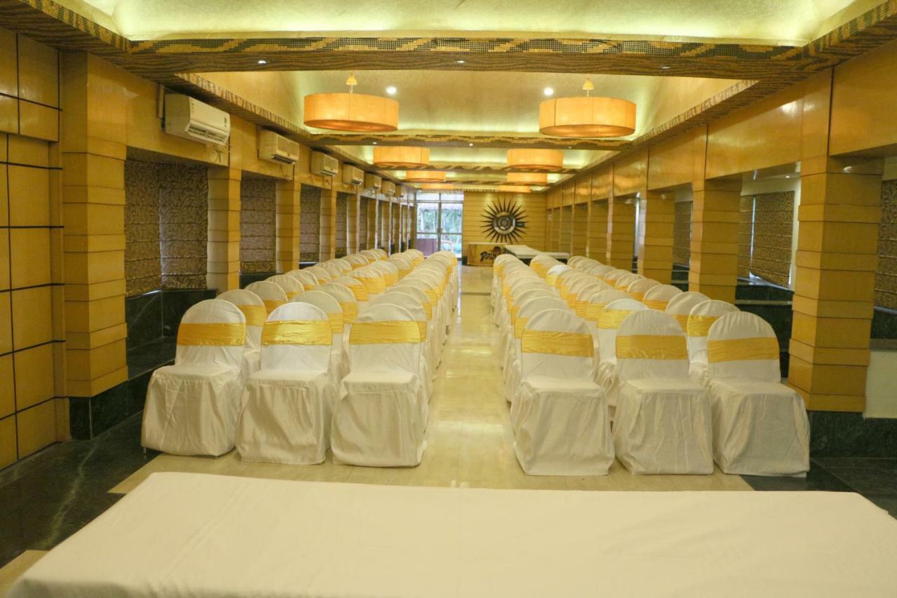 Palm Village Resort Καλκούτα Εξωτερικό φωτογραφία